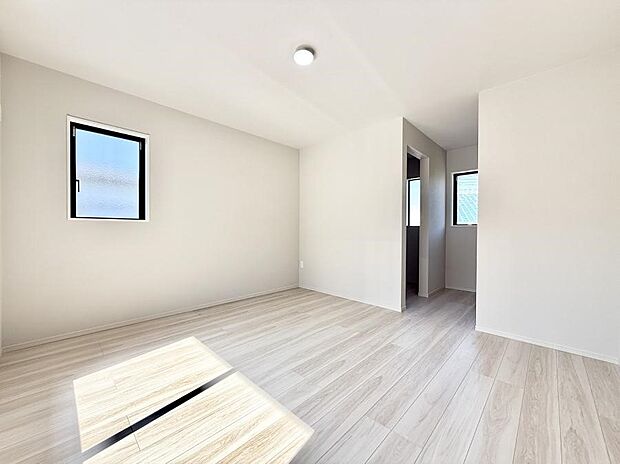 ■窓の配置や通気性の良い設計で部屋の空気がこもらず、常に新鮮な空気が流れます