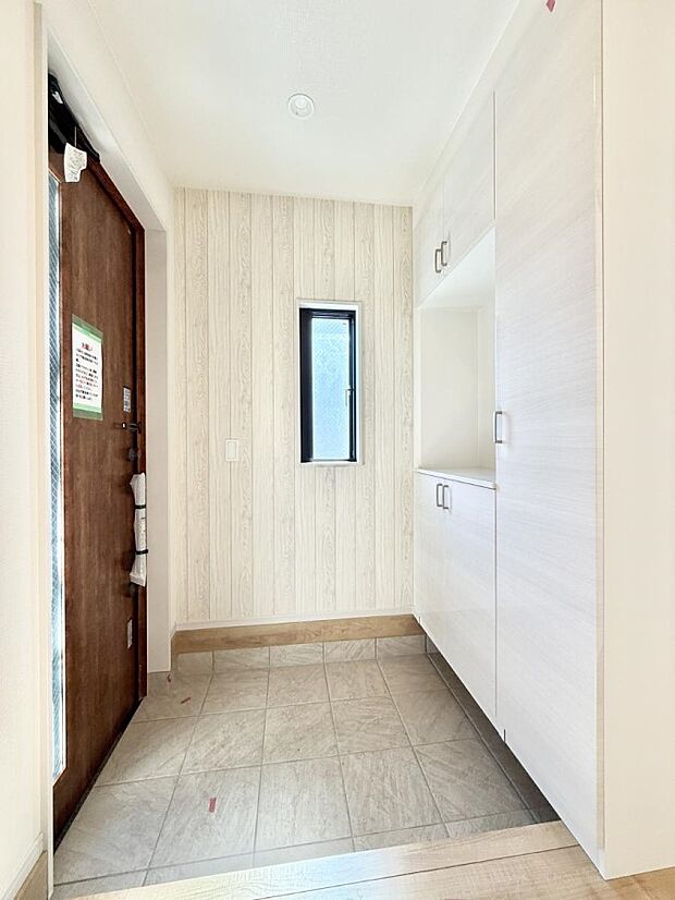 ■ ここから始まる一日、すっきり整った玄関