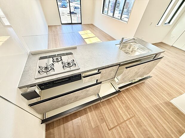 ■料理がもっと楽しくなる、快適なキッチン空間