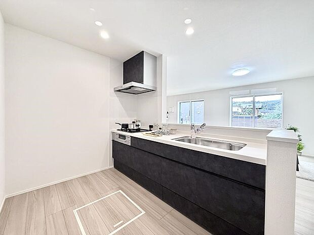 ■シンプルで美しく心地よい時間を生むキッチン空間