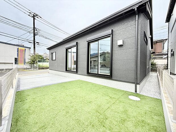 ■日々の暮らしにやさしさを添える、緑のある共用スペース