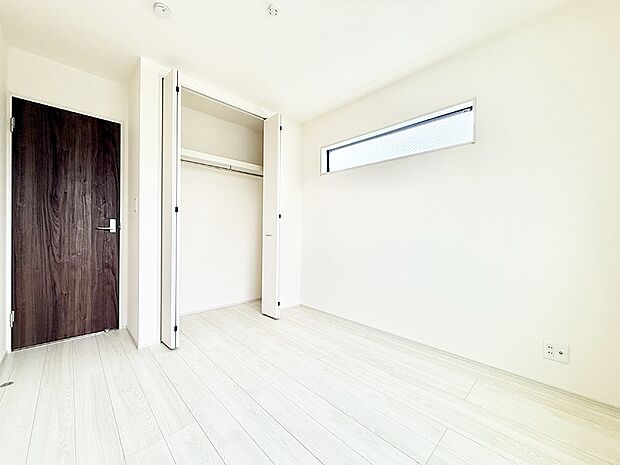 ■落ち着いた色合いのお部屋で穏やかな時間を楽しめます