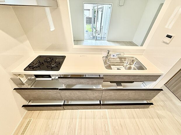 ■料理がもっと楽しくなる、快適なキッチン空間