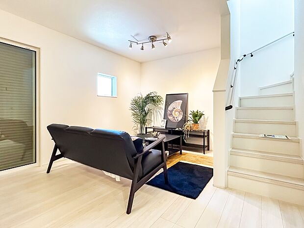 ■くつろぎと笑顔が集まる、心温まるリビング