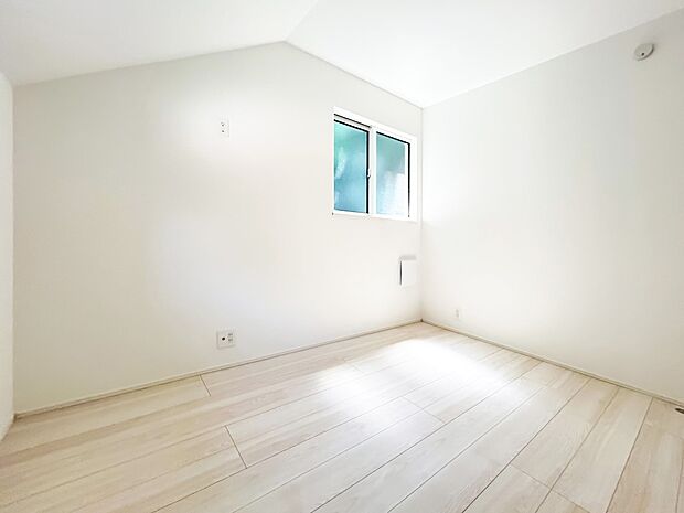 ■落ち着いた雰囲気のお部屋で心が安らぐ空間