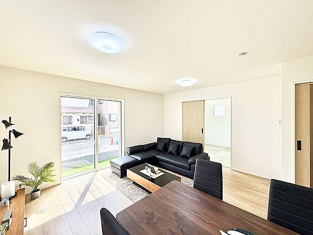 ■居心地のいい、理想のリビング ※家具はCGです