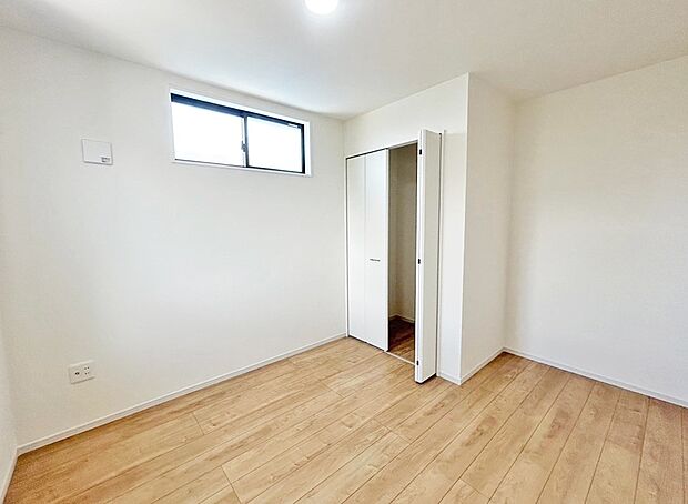 ■落ち着いた雰囲気のお部屋で心が安らぐ空間