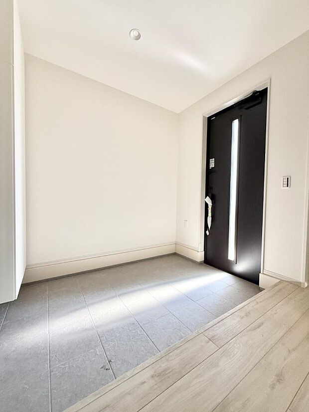 ■ シンプルで美しく、快適な暮らしの入り口