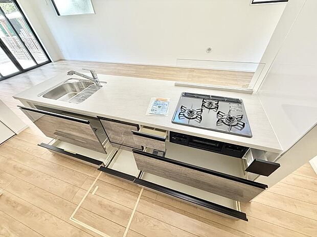 ■料理がもっと楽しくなる、快適なキッチン空間