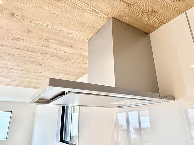 ■調理時の蒸気や匂いが換気扇に誘導され、効率的に排煙ができます。