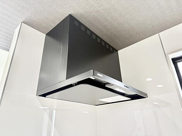 ■調理時の蒸気や匂いが換気扇に誘導され、効率的に排煙ができます。
