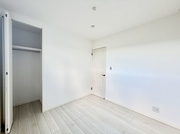 ■窓の配置や通気性の良い設計で部屋の空気がこもらず、常に新鮮な空気が流れます