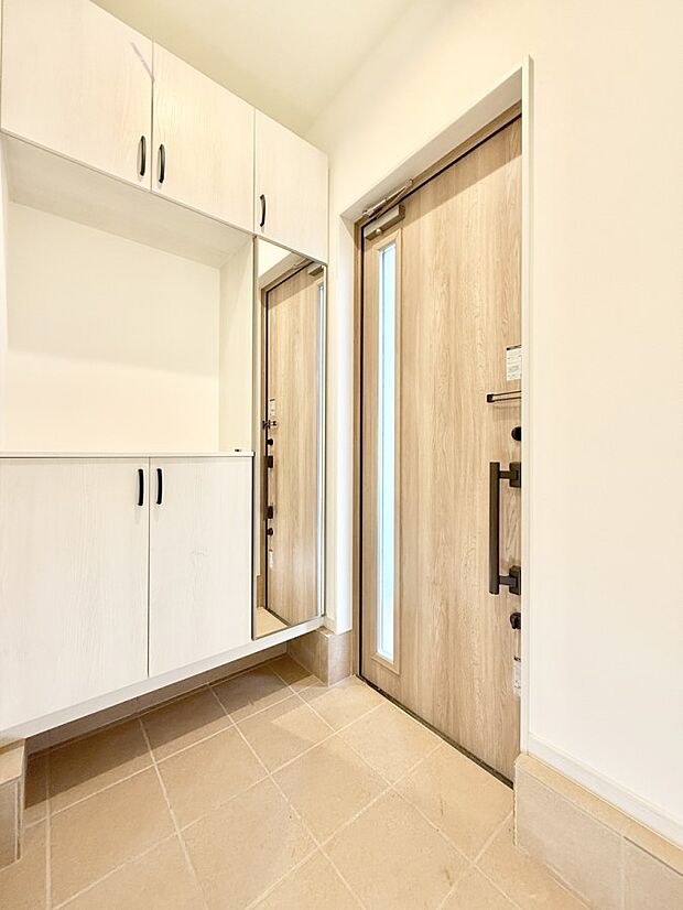 ■ ここから始まる一日、すっきり整った玄関