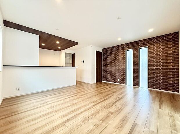 ■くつろぎと笑顔が集まる、心温まるリビング