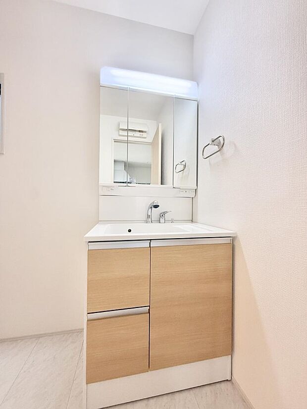 ■朝の準備がスムーズにできる広さです