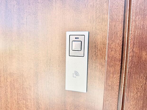 ■鍵を取り出さずに便利に操作できて快適