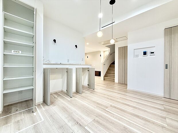 ■心落ち着く場所、ゆったり過ごせるリビング