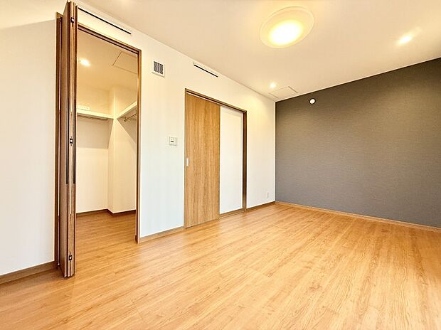 ■窓の配置や通気性の良い設計で部屋の空気がこもらず、常に新鮮な空気が流れます