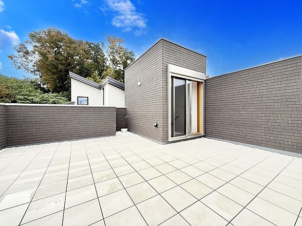 ■ 朝のコーヒーや夜の星空を楽しむ、癒しの場所