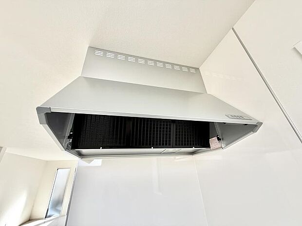 ■調理時の蒸気や匂いが換気扇に誘導され、効率的に排煙ができます。