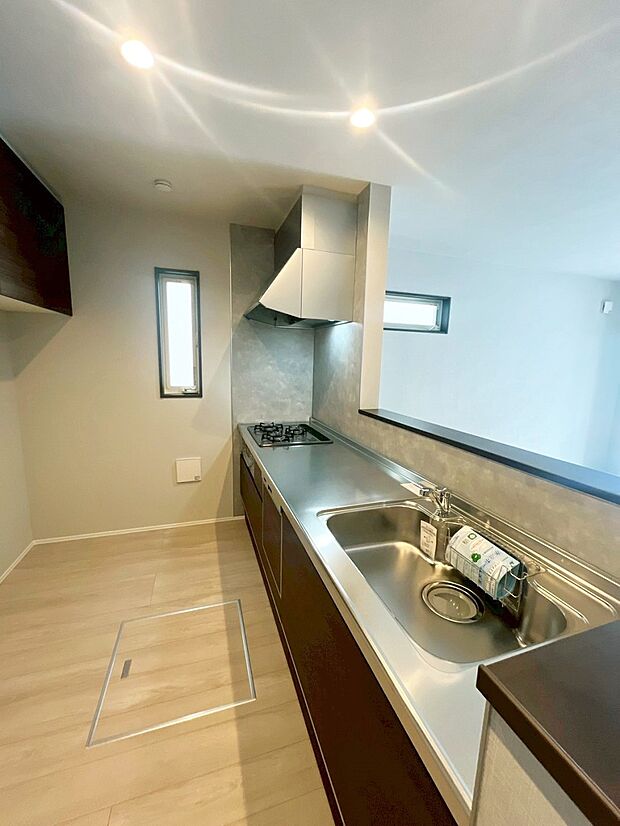 ■家族の絆を深める、温もりのあるキッチン