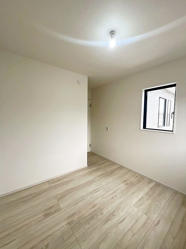 ■落ち着いた色合いのお部屋で穏やかな時間を楽しめます