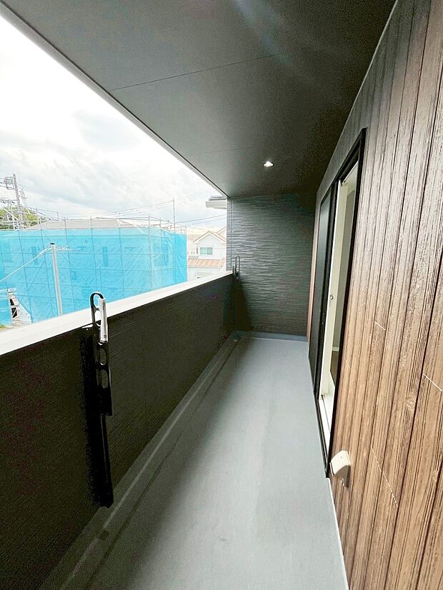 ■ 季節の移ろいを感じられる開放的な空間です