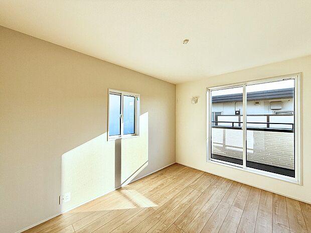 ■窓の配置や通気性の良い設計で部屋の空気がこもらず、常に新鮮な空気が流れます