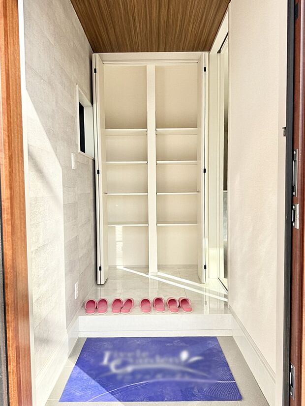 ■ 家族やゲストをやさしく迎える、心地よい空間