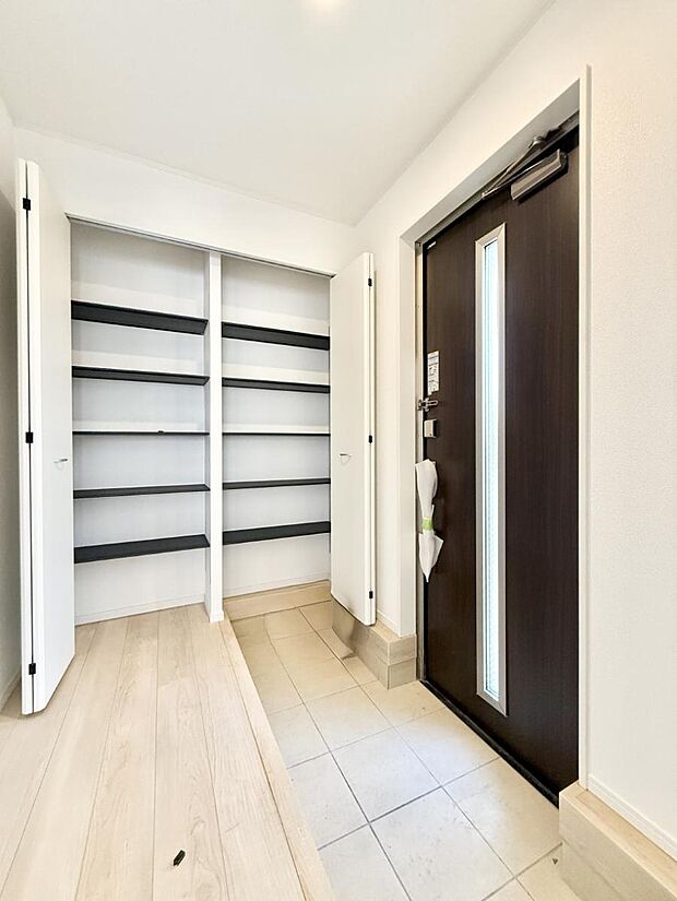 ■ ここから始まる一日、すっきり整った玄関