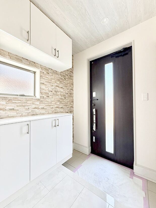 ■ シンプルで美しく、快適な暮らしの入り口