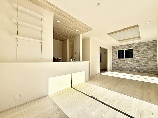 ■心落ち着く場所、ゆったり過ごせるリビング