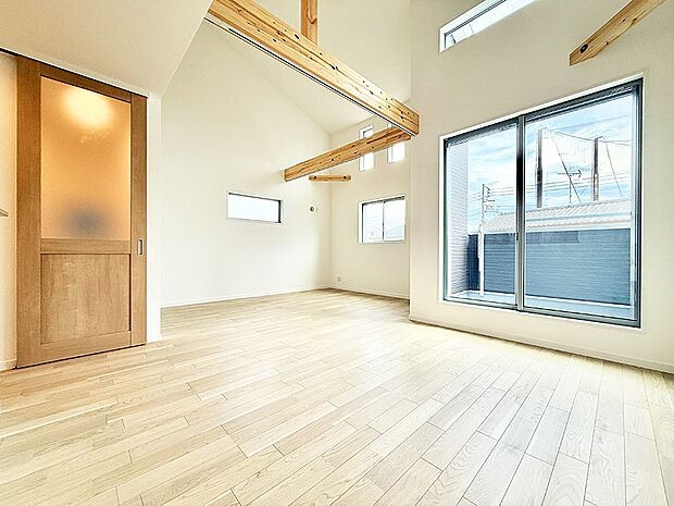 ■温もりを感じる、居心地のいいリビング