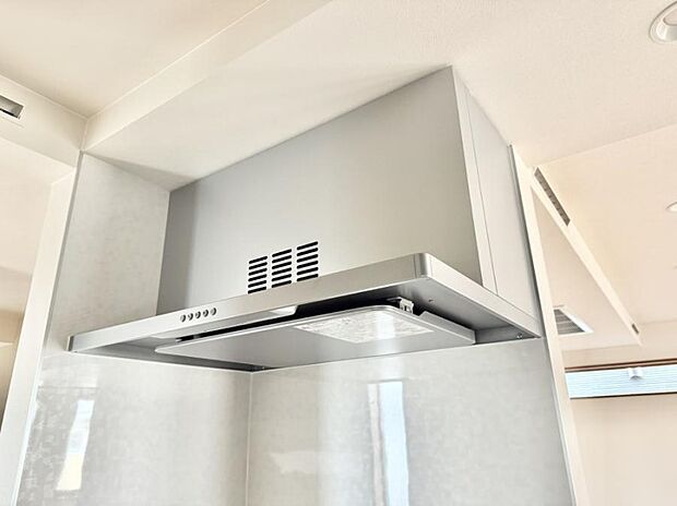 ■調理時の蒸気や匂いが換気扇に誘導され、効率的に排煙ができます。