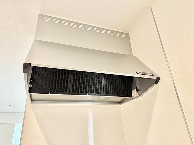 ■調理時の蒸気や匂いが換気扇に誘導され、効率的に排煙ができます。