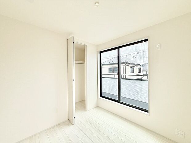 ■落ち着いた色合いのお部屋で穏やかな時間を楽しめます