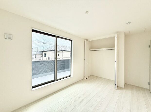 ■窓の配置や通気性の良い設計で部屋の空気がこもらず、常に新鮮な空気が流れます