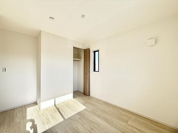 ■落ち着いた色合いのお部屋で穏やかな時間を楽しめます