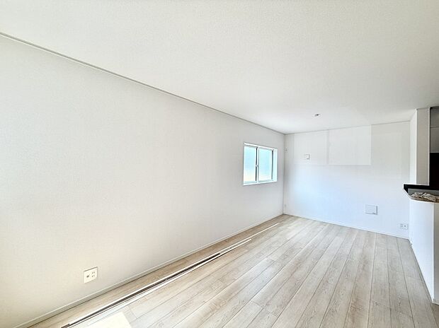 ■くつろぎと笑顔が集まる、心温まるリビング