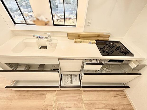 ■料理がもっと楽しくなる、快適なキッチン空間