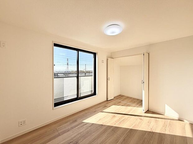 ■窓の配置や通気性の良い設計で部屋の空気がこもらず、常に新鮮な空気が流れます