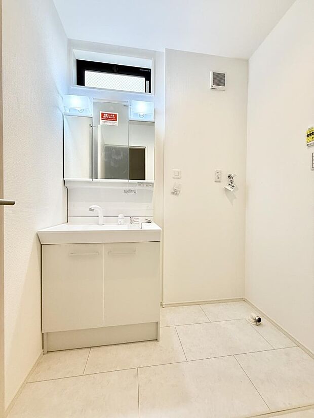 ■朝の準備がスムーズにできる広さです