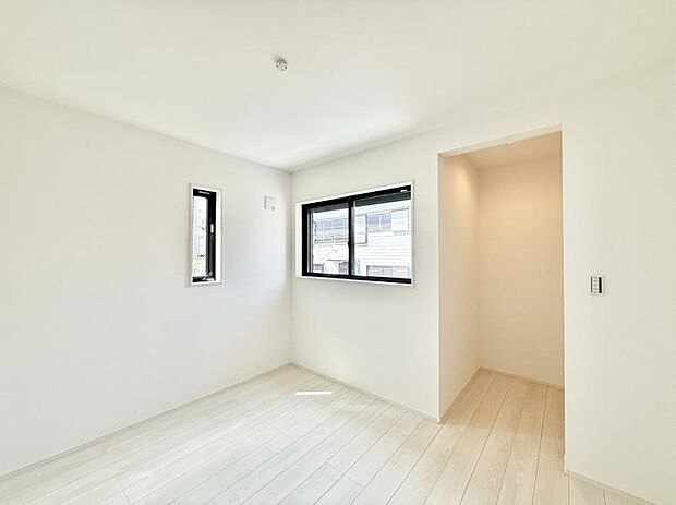 ■落ち着いた色合いのお部屋で穏やかな時間を楽しめます