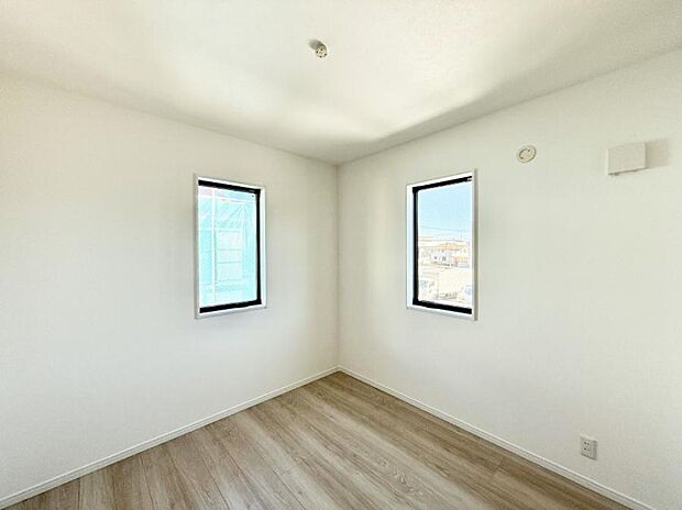 ■窓の配置や通気性の良い設計で部屋の空気がこもらず、常に新鮮な空気が流れます