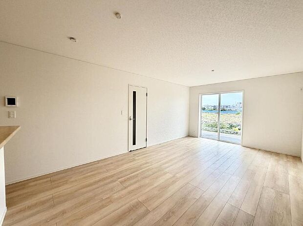 ■心落ち着く場所、ゆったり過ごせるリビング