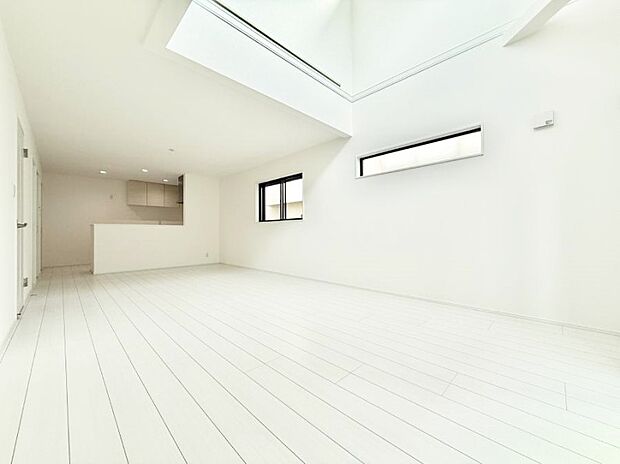 ■くつろぎと笑顔が集まる、心温まるリビング