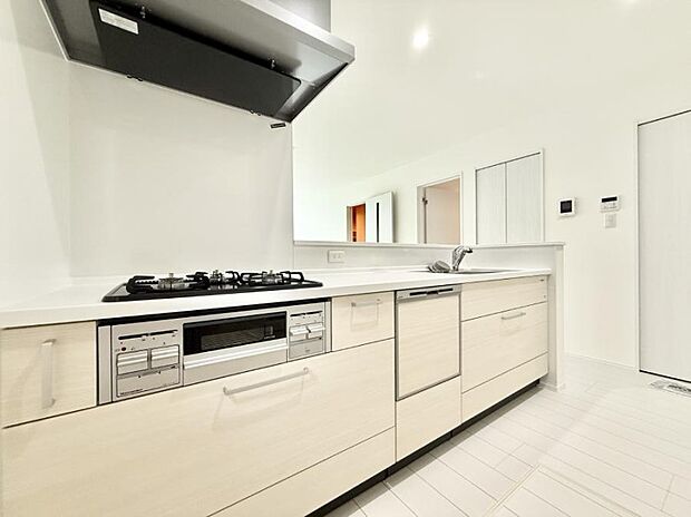 ■家族の絆を深める、温もりのあるキッチン