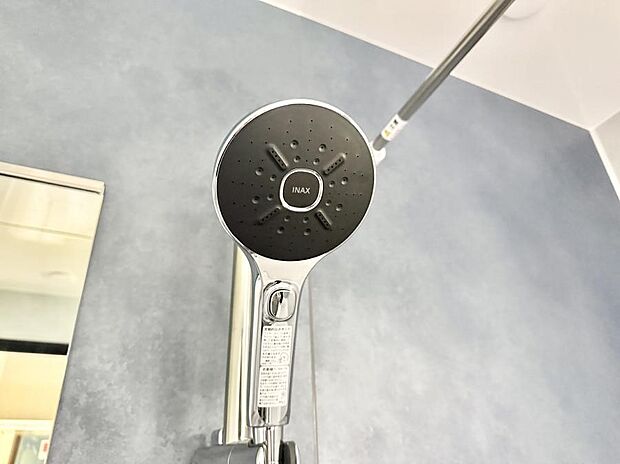 ■手元で簡単に止水できるため、水の無駄遣いを減らすことができます。