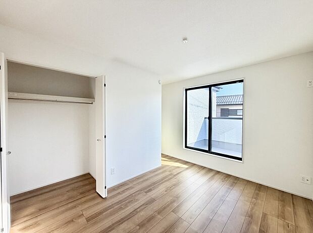 ■窓の配置や通気性の良い設計で部屋の空気がこもらず、常に新鮮な空気が流れます