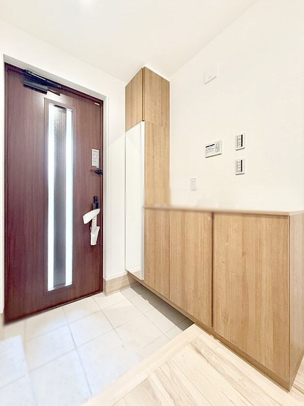 ■ ここから始まる一日、すっきり整った玄関